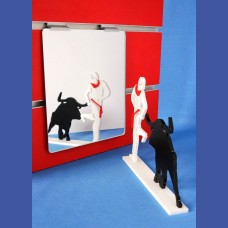 ESPEJO      Para pared rectangular                    A LAMA<br>Medidas: 215 x 250 mm<br>